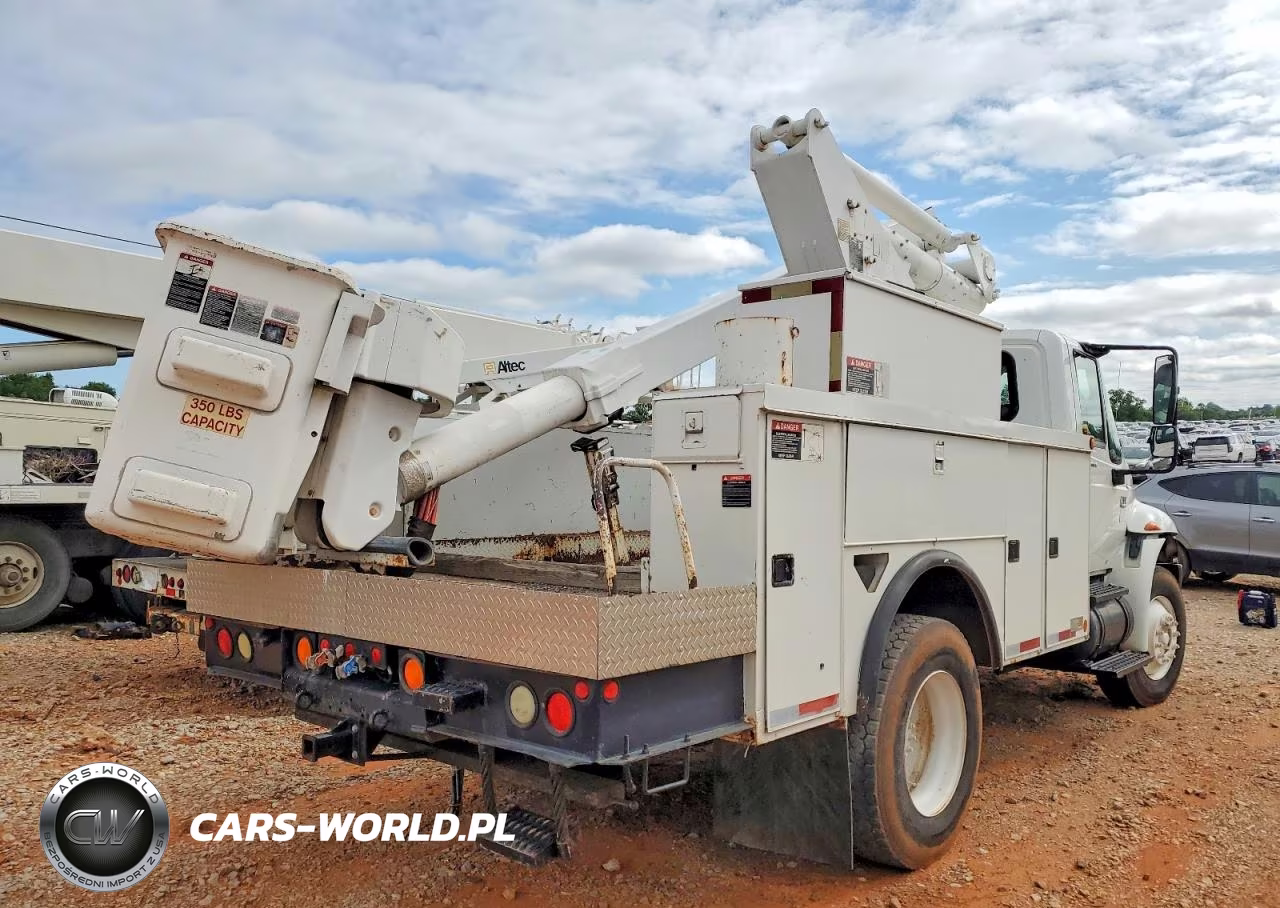2007 International 4200 Bucket Truck VIN:1HTMPAFL27H340897 - 4