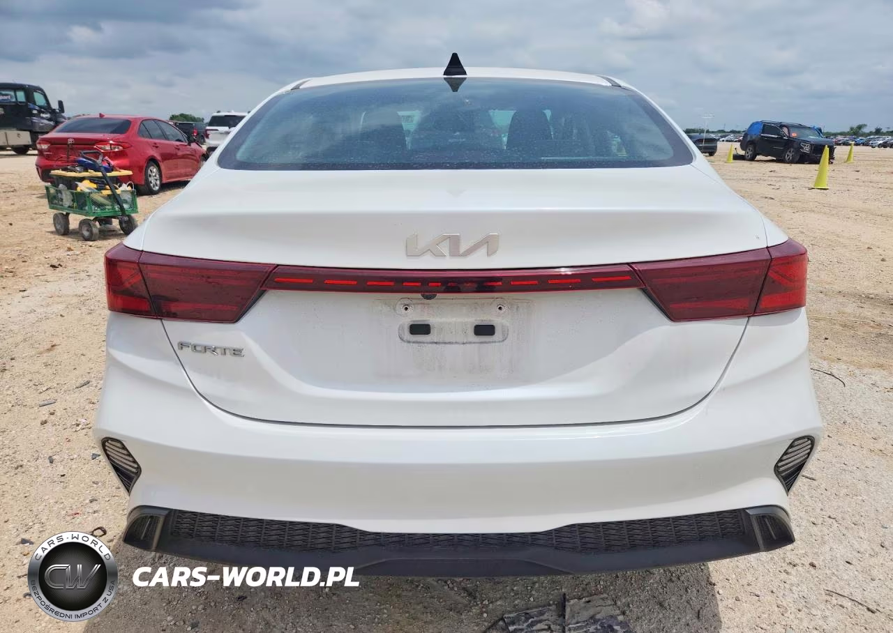 2024 Kia Forte Lxs VIN:3KPF24AD6RE768888 - 6