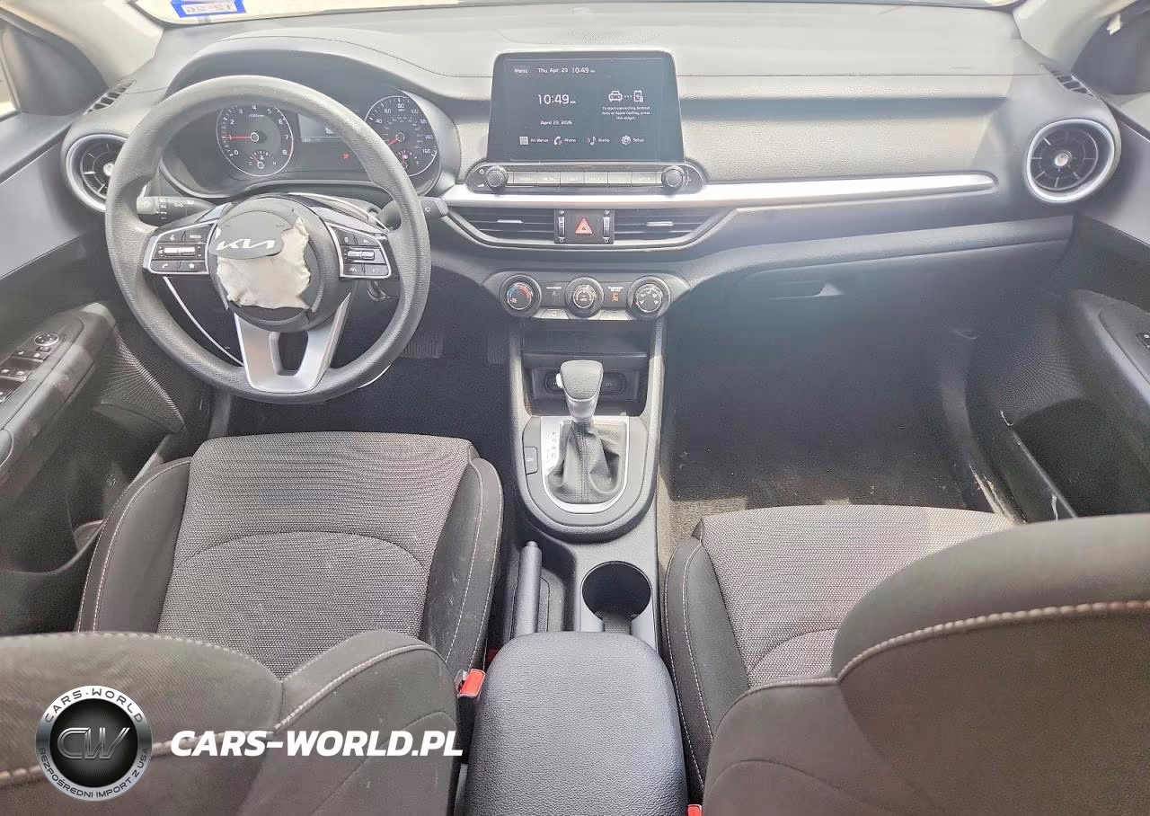 2024 Kia Forte Lxs VIN:3KPF24AD6RE768888 - 8