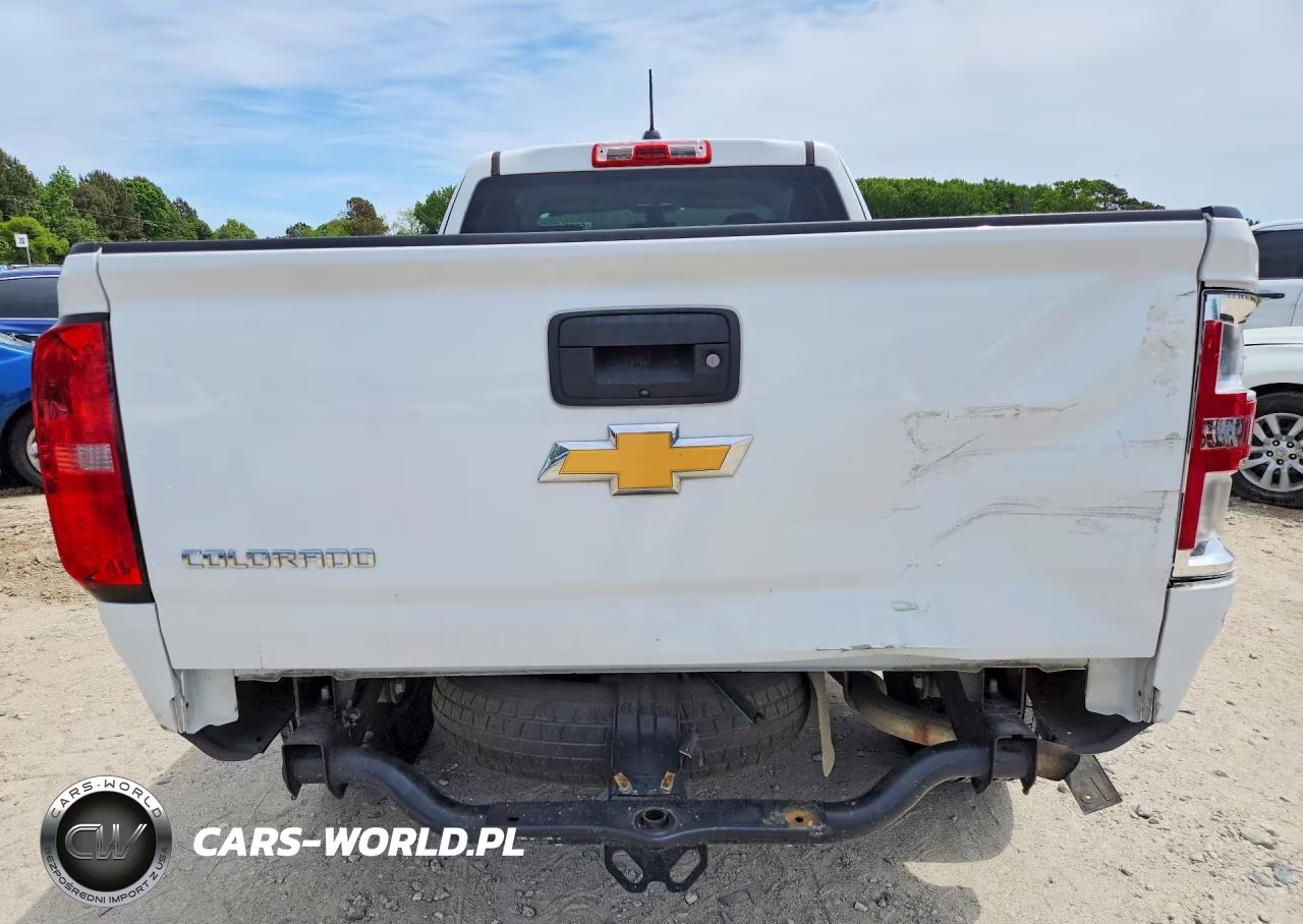 2018 Chevrolet Colorado VIN:1GCHSBEA4J1328611 - 6