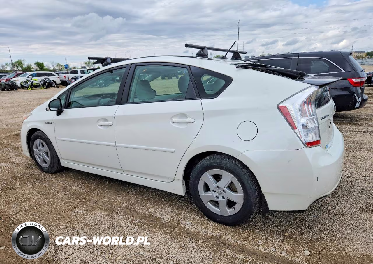 2011 Toyota Prius Two VIN:JTDKN3DUXB1407989 - 2