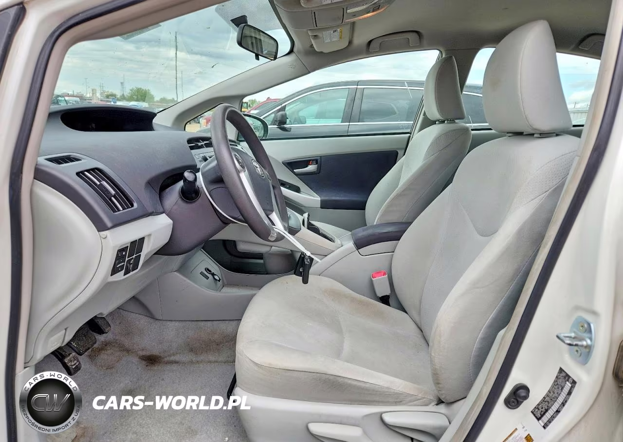 2011 Toyota Prius Two VIN:JTDKN3DUXB1407989 - 7