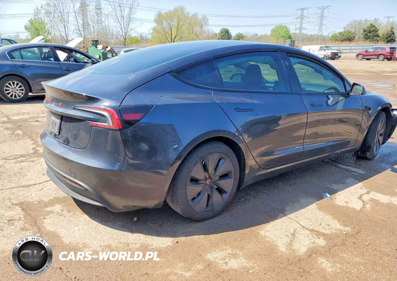 2024 Tesla Model 3 VIN:5YJ3E1EA7RF721713 - 3
