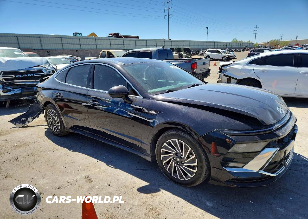2024 Hyundai Sonata Hybrid Limited VIN:KMHL54JJ2RA086993 - 4