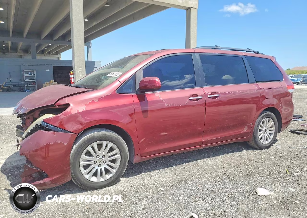 2011 Toyota Sienna Xle 8-Passenger