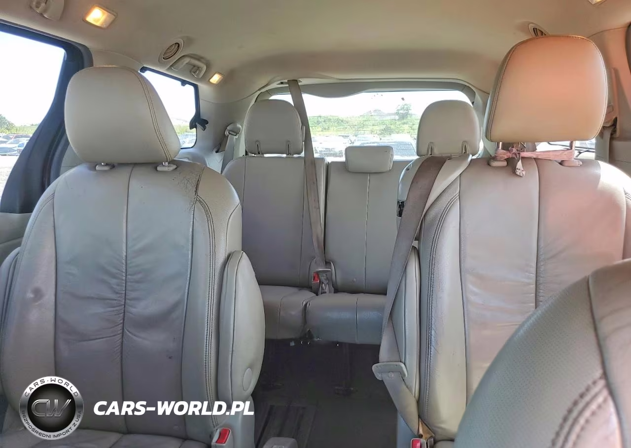 2011 Toyota Sienna Xle 8-Passenger VIN:5TDYK3DC2BS005204 - 10