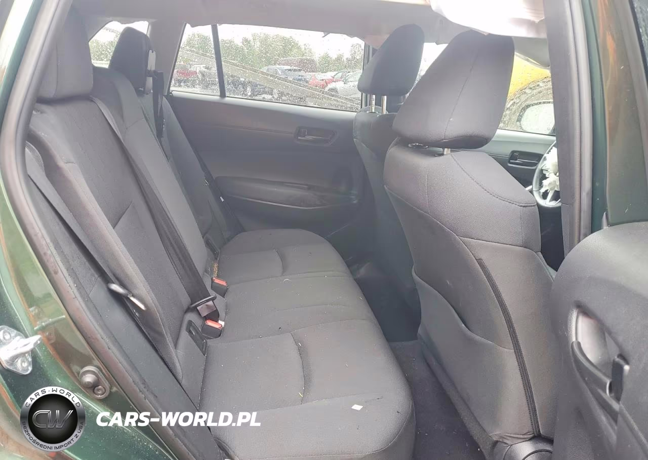 2022 Toyota Corolla Cross Le VIN:7MUBAABGXNV027755 - 10