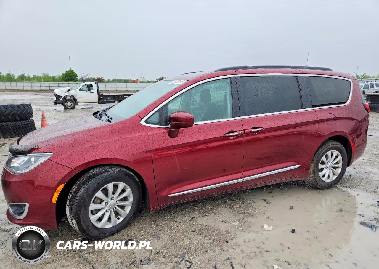 2017 Chrysler Pacifica Touring L