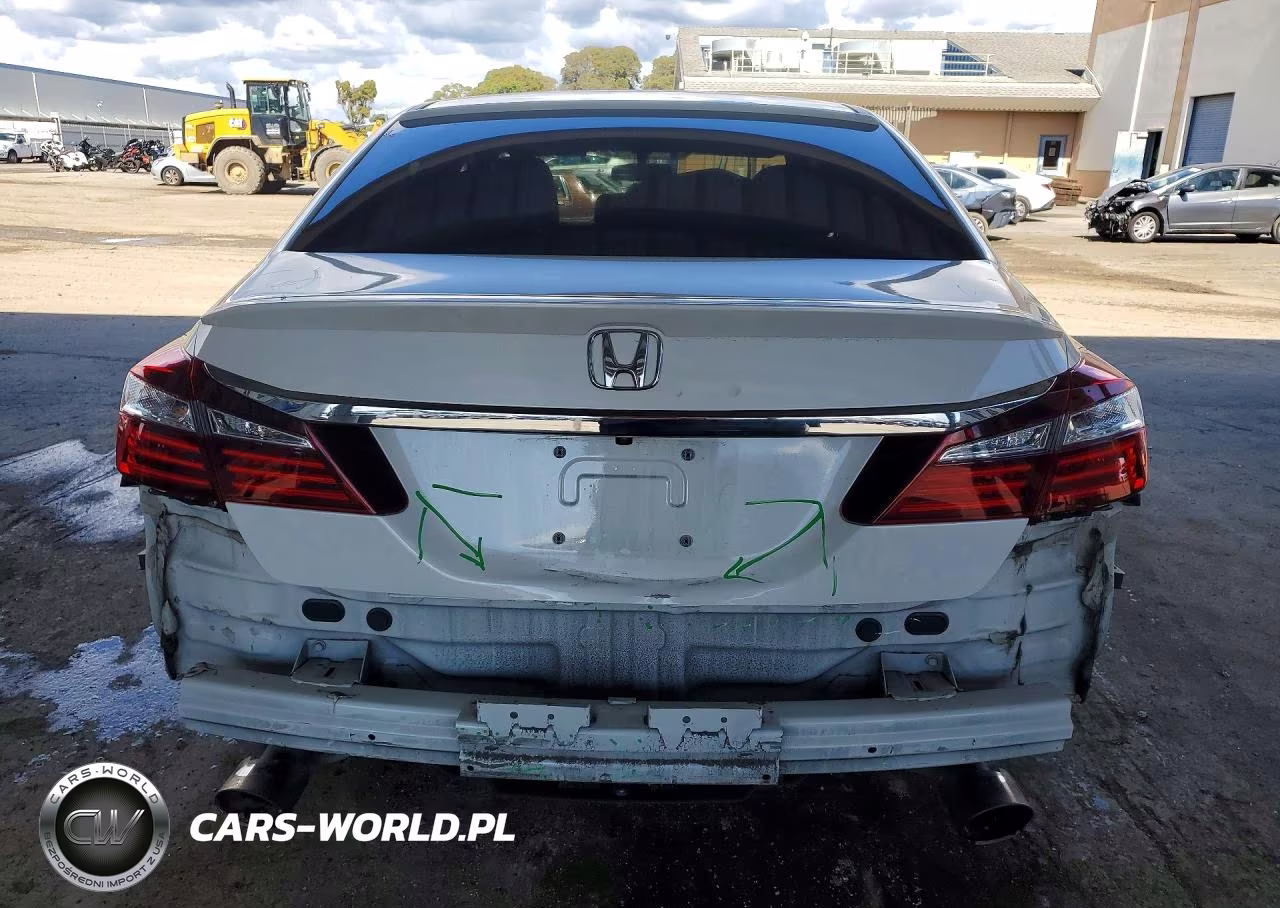 2017 Honda Accord Sport Special Edition VIN:1HGCR2F17HA037603 - 6
