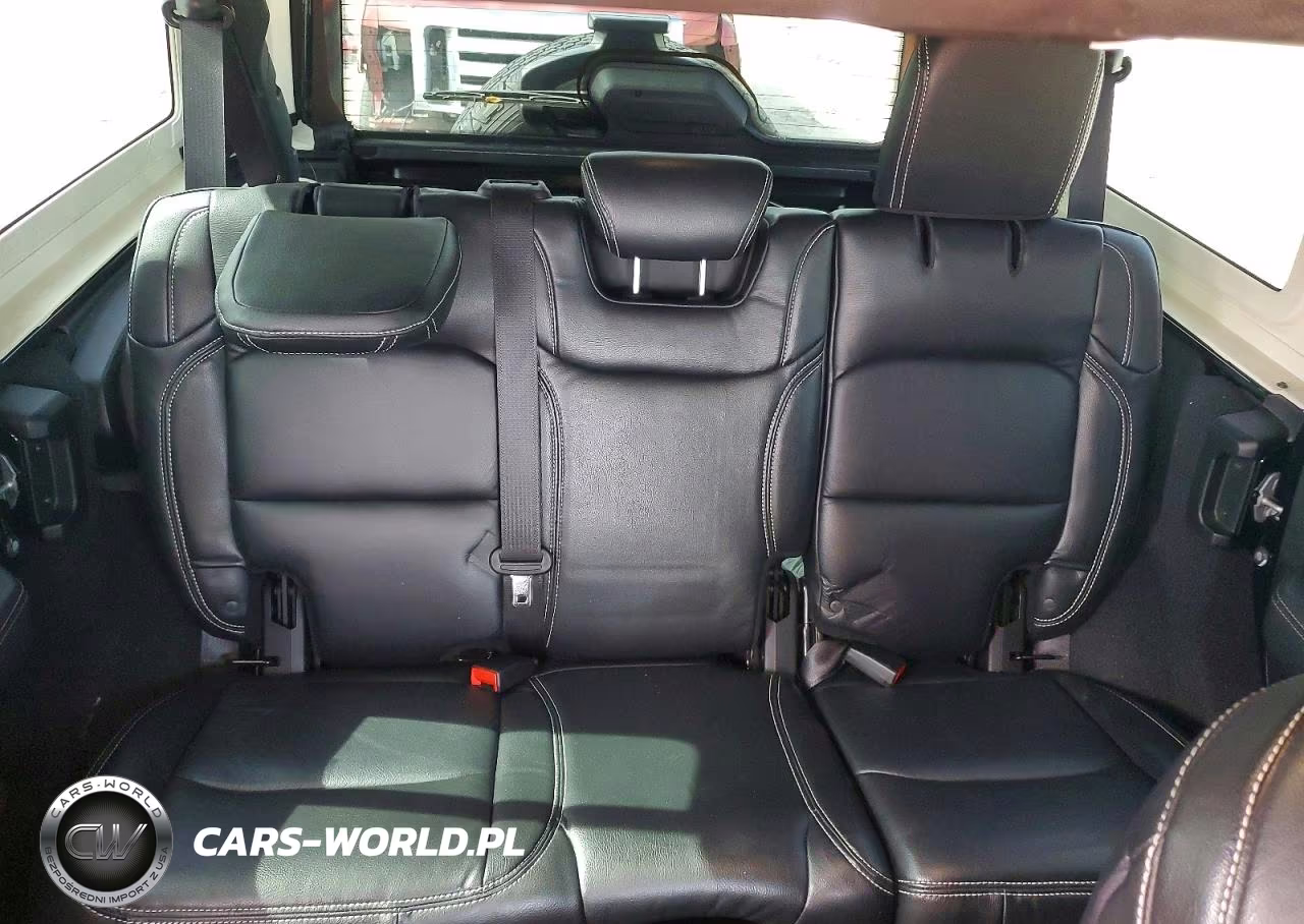 2022 Jeep Wrangler Unlimited Sahara VIN:1C4HJXEN4NW104489 - 10