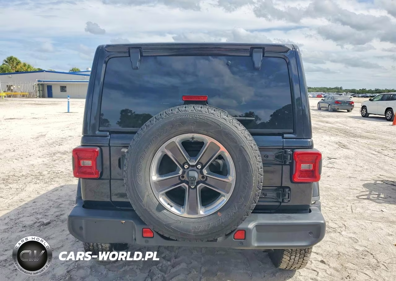 2022 Jeep Wrangler Unlimited Sahara VIN:1C4HJXEN4NW104489 - 6