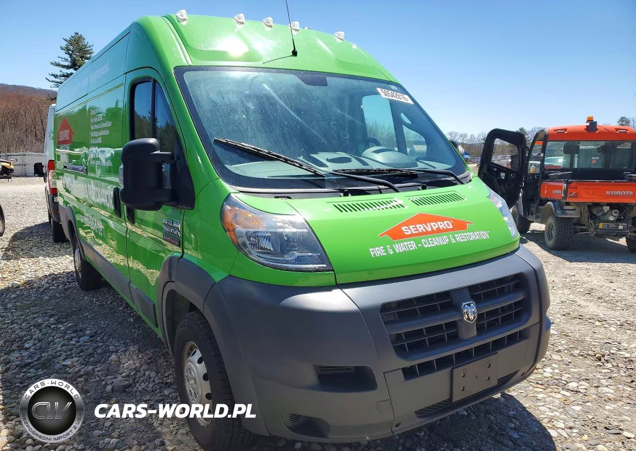 2018 Ram Promaster 3500 Delivery Van VIN:3C6URVJG3JE150829 - 4
