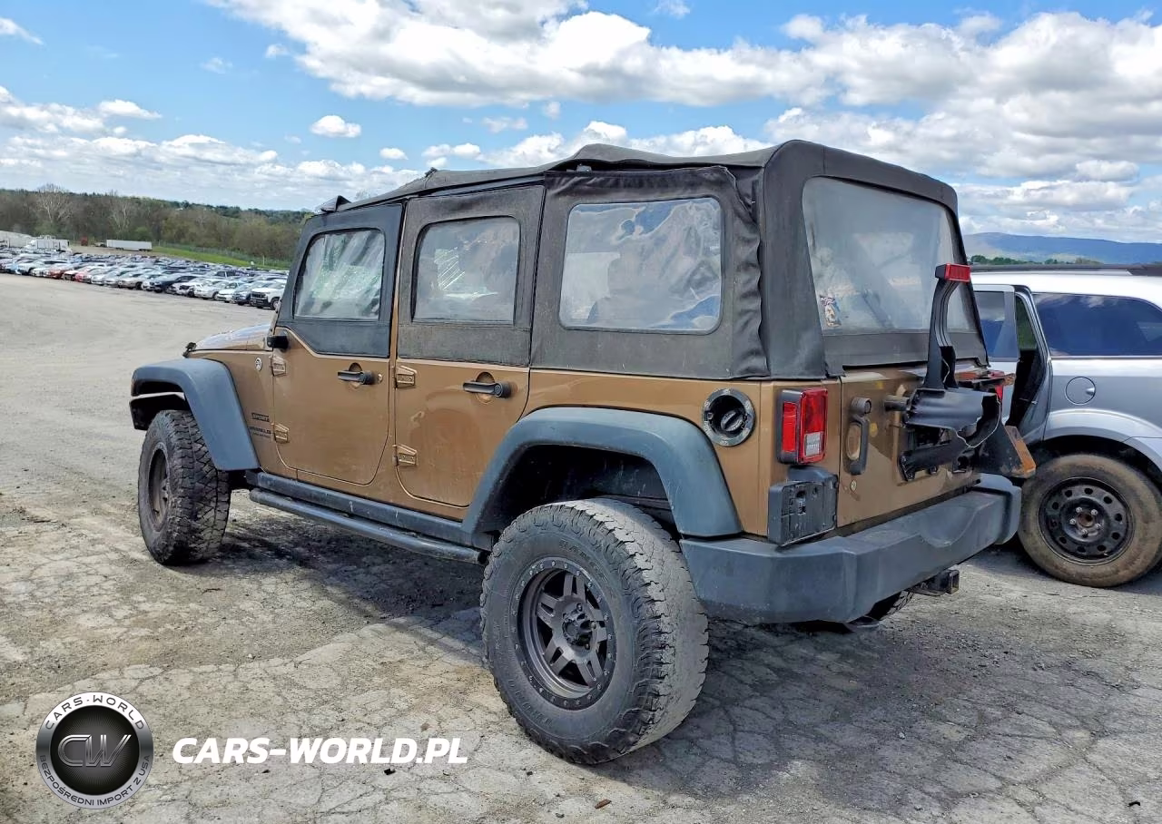 2015 Jeep Wrangler Unlimited Sport VIN:1C4BJWDG9FL640859 - 2