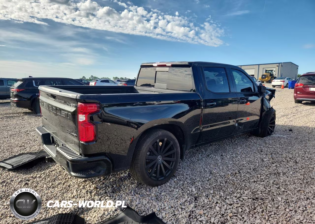 2021 Chevrolet Silverado K1500 High Country VIN:1GCUYHEL3MZ107198 - 3