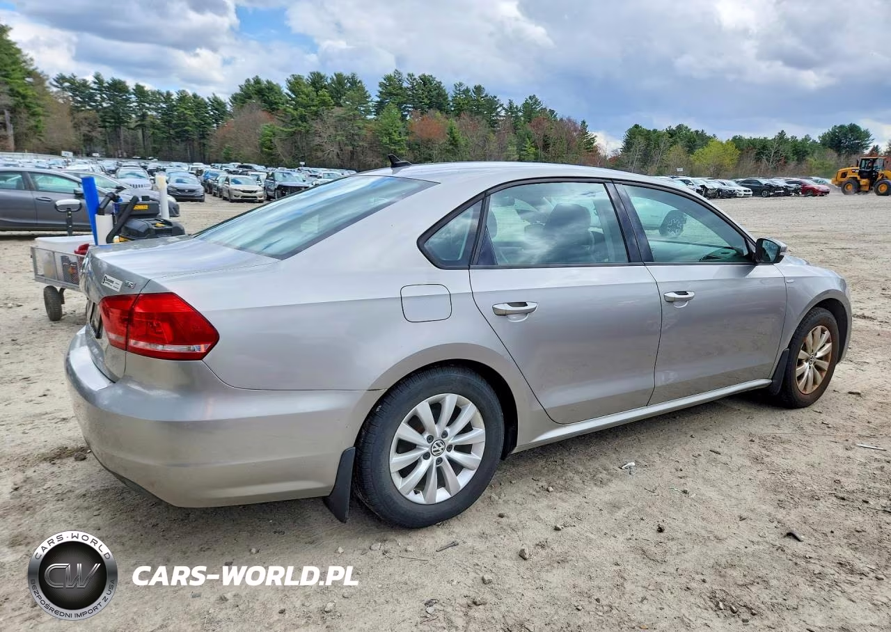 2014 Volkswagen Passat S VIN:1VWAT7A30EC068881 - 3