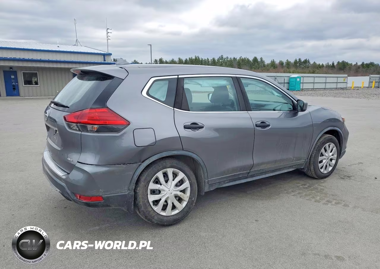 2017 Nissan Rogue S VIN:KNMAT2MV8HP609207 - 3