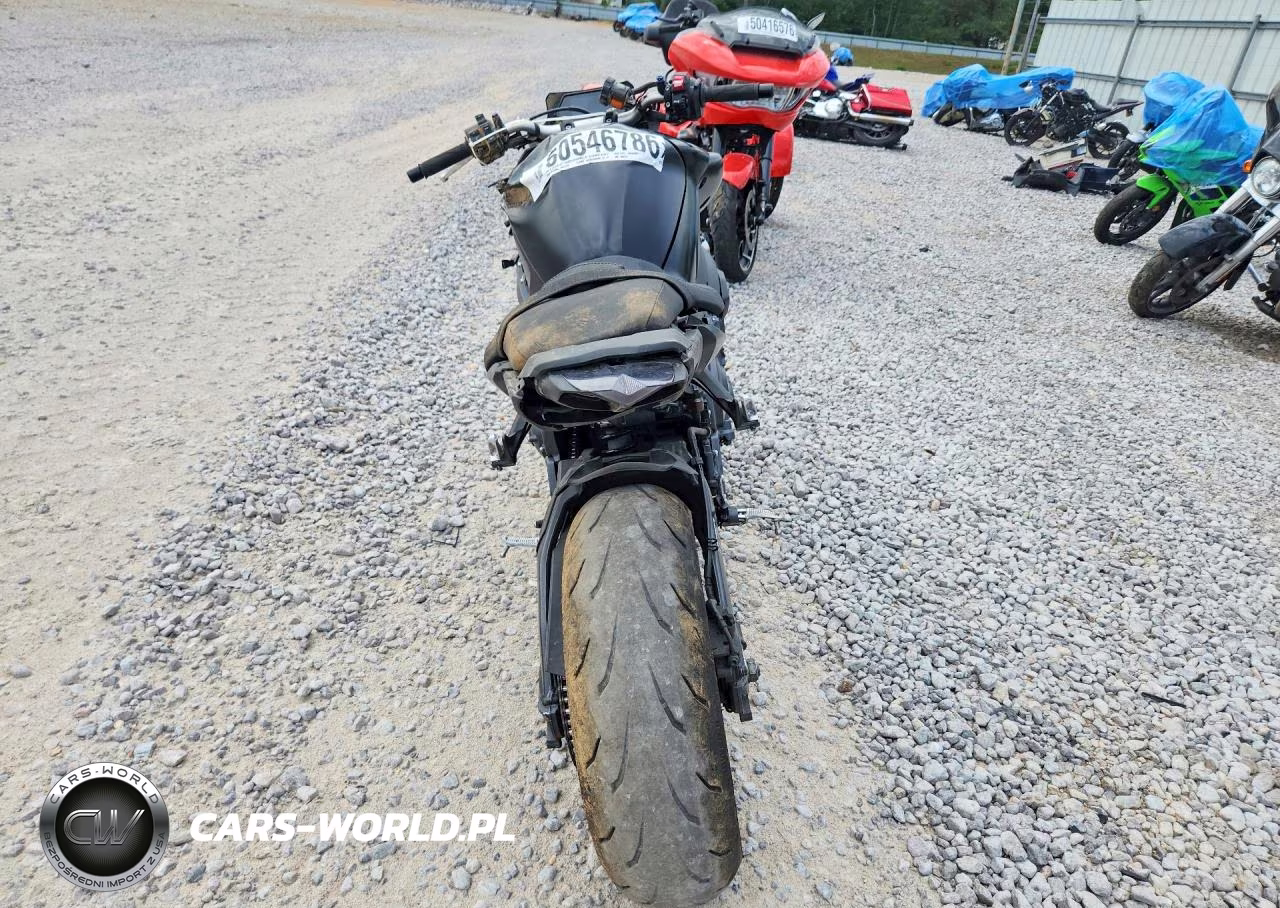 2023 Yamaha Mtn1000 VIN:JYARN79E3PA000915 - 4