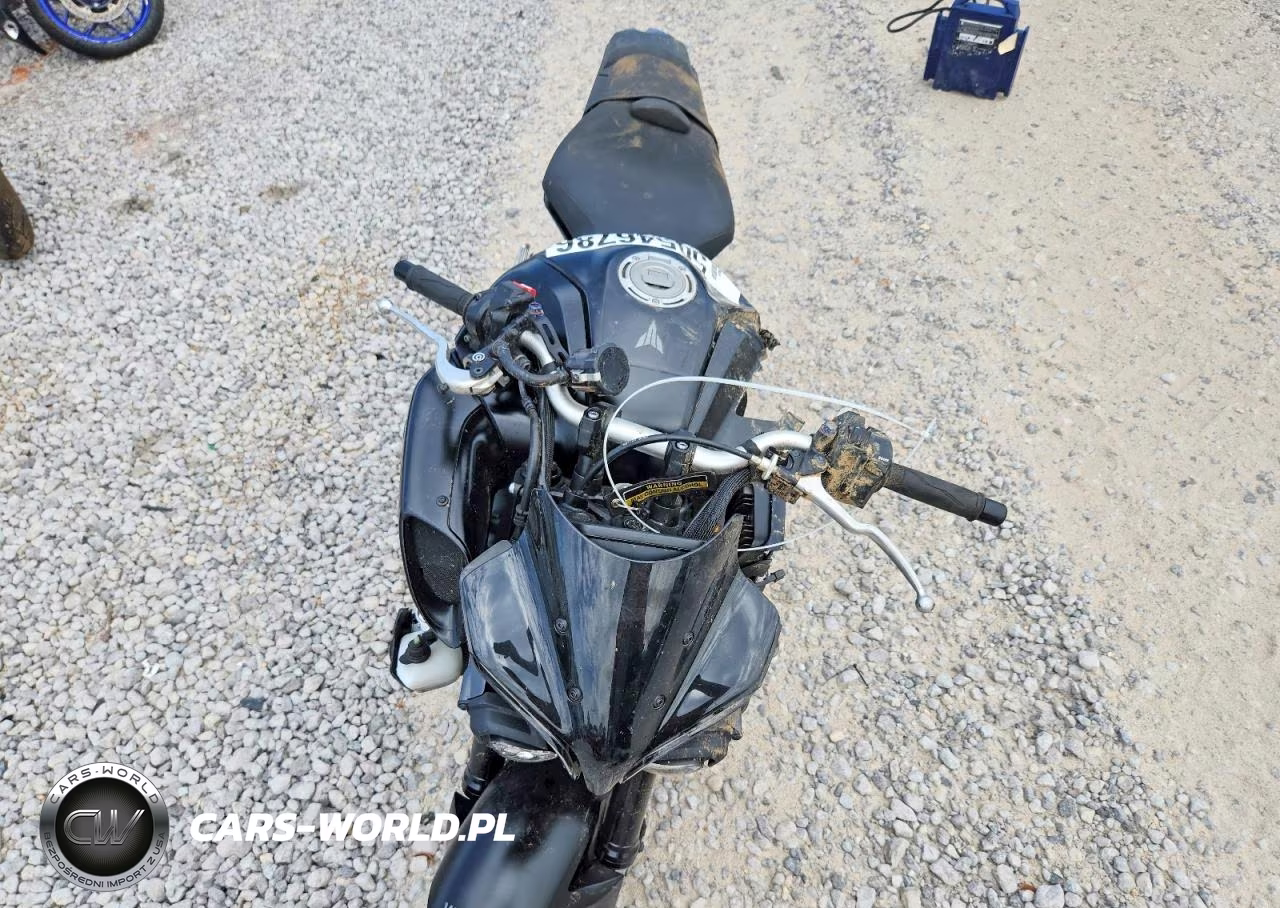 2023 Yamaha Mtn1000 VIN:JYARN79E3PA000915 - 5
