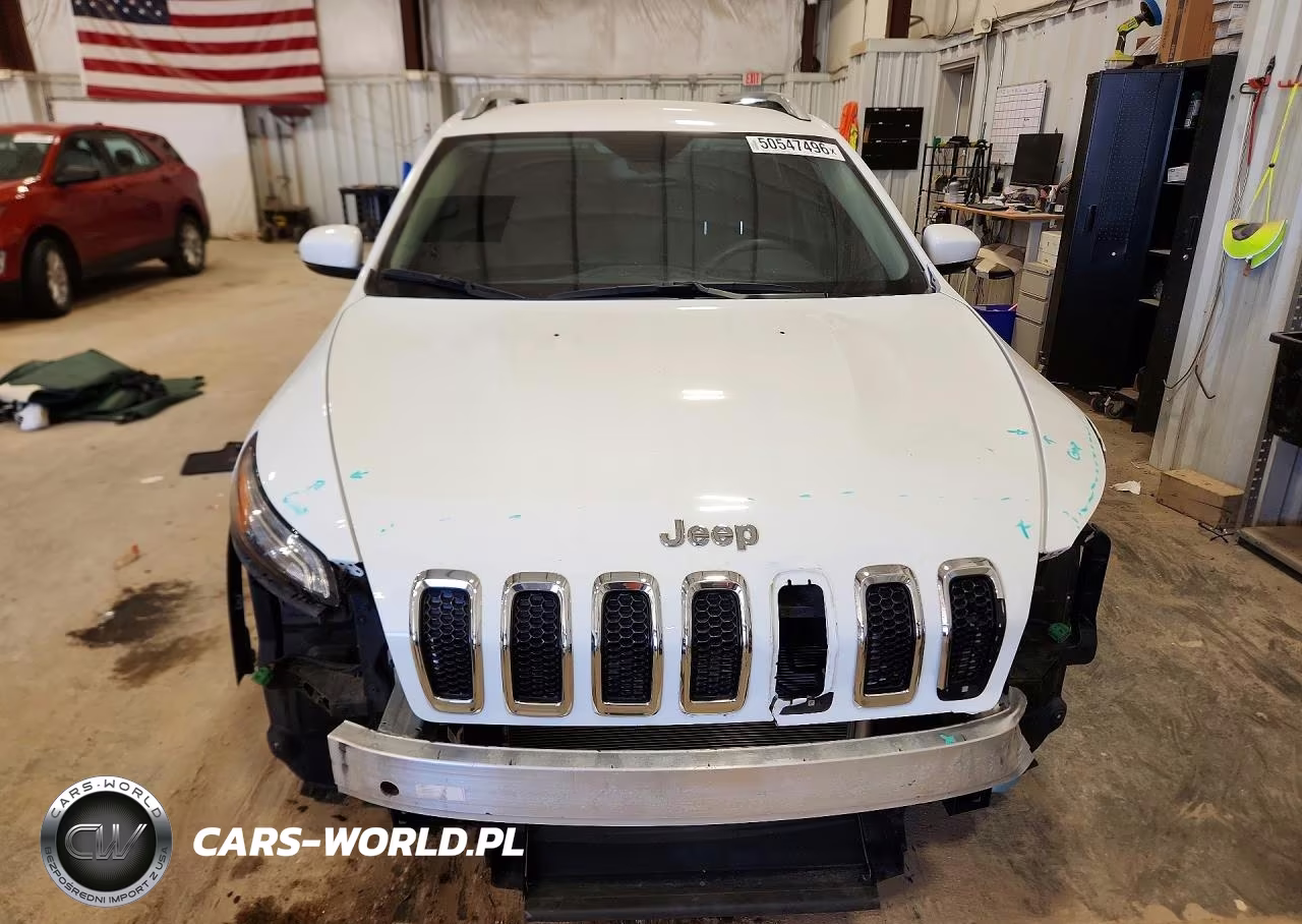 2017 Jeep Cherokee Latitude VIN:1C4PJLCB0HW586234 - 5