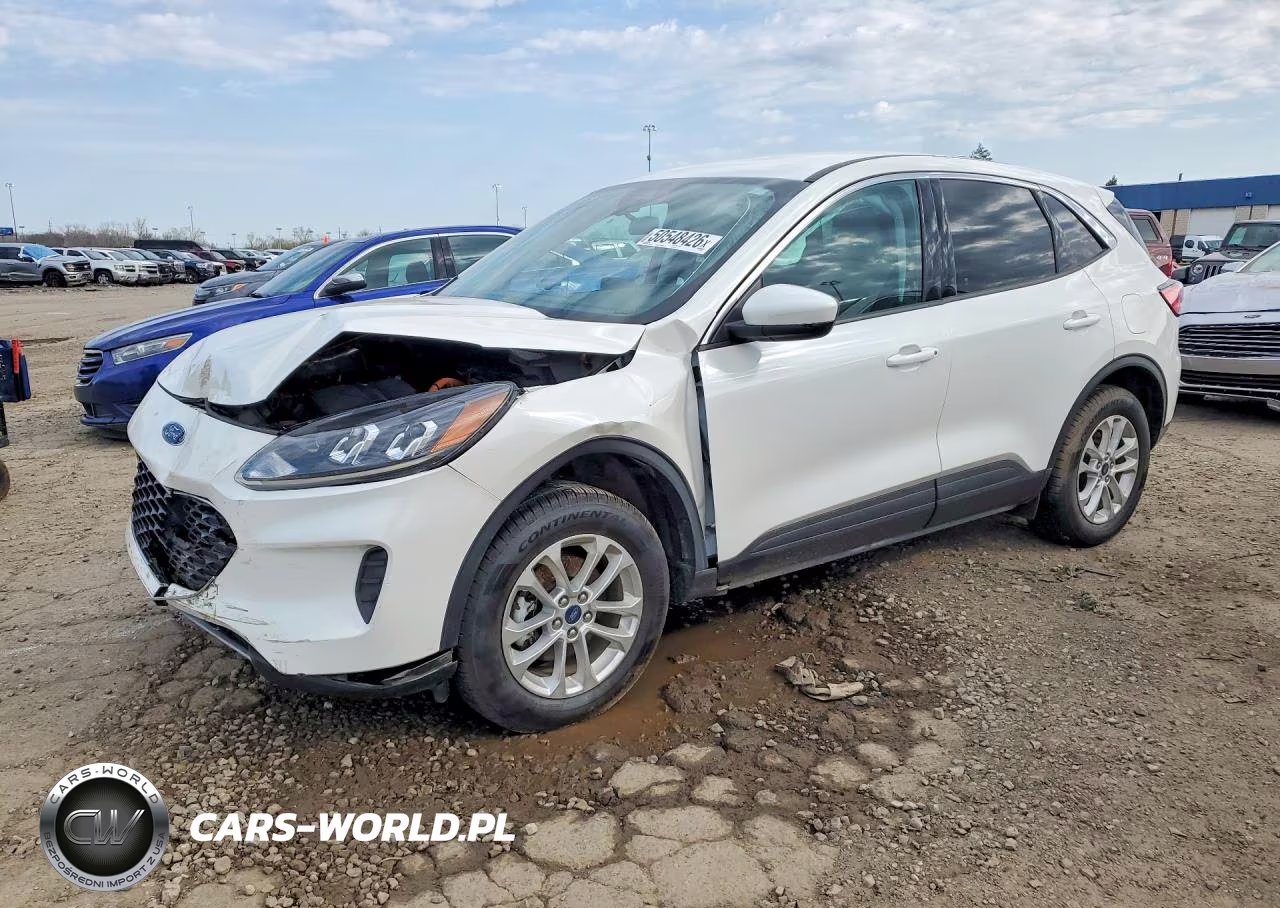 2021 Ford Escape Se