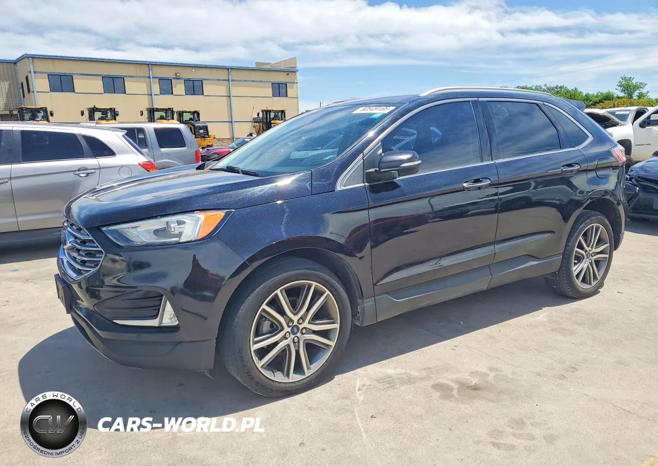 2020 Ford Edge Titanium