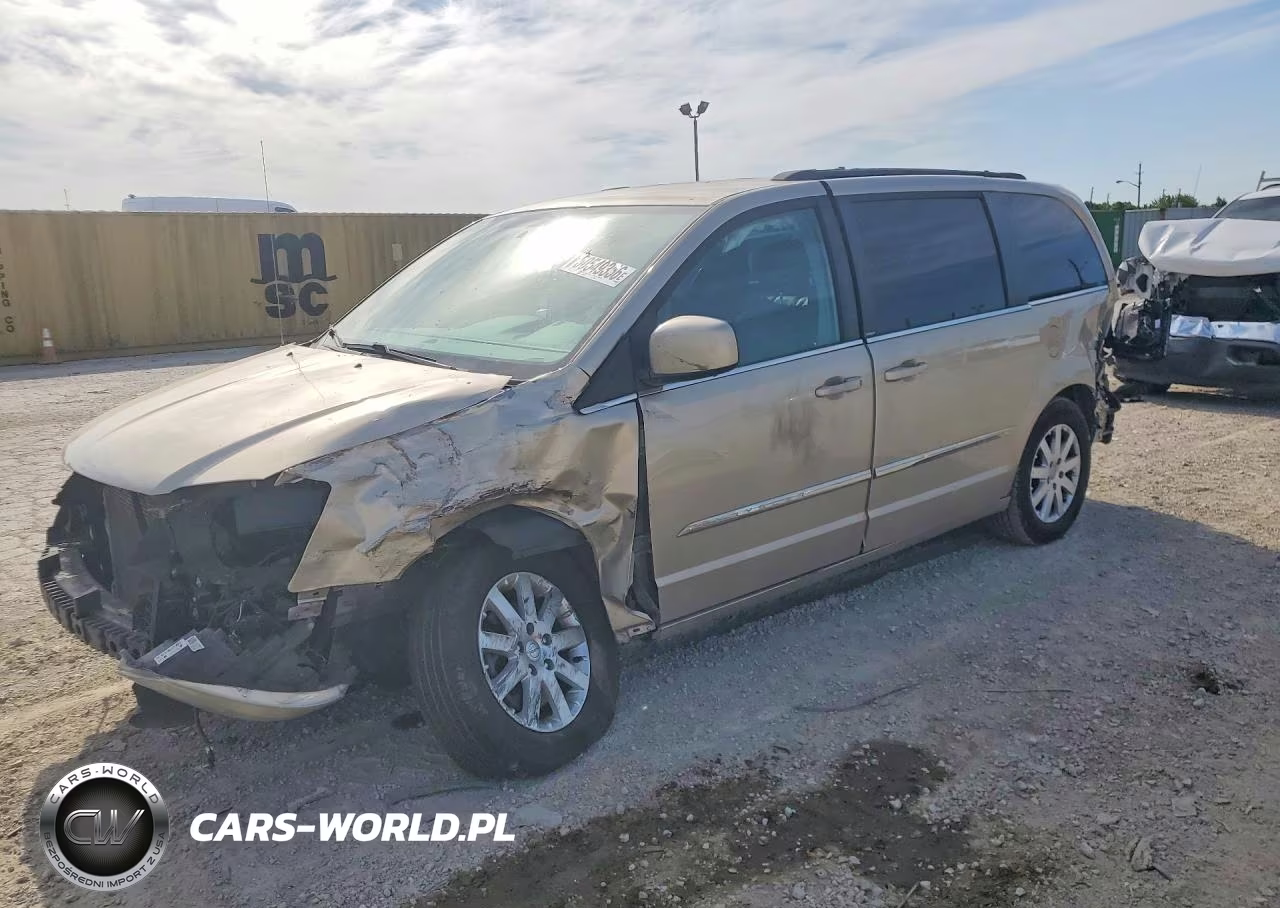 2014 Chrysler Town & Country Touring