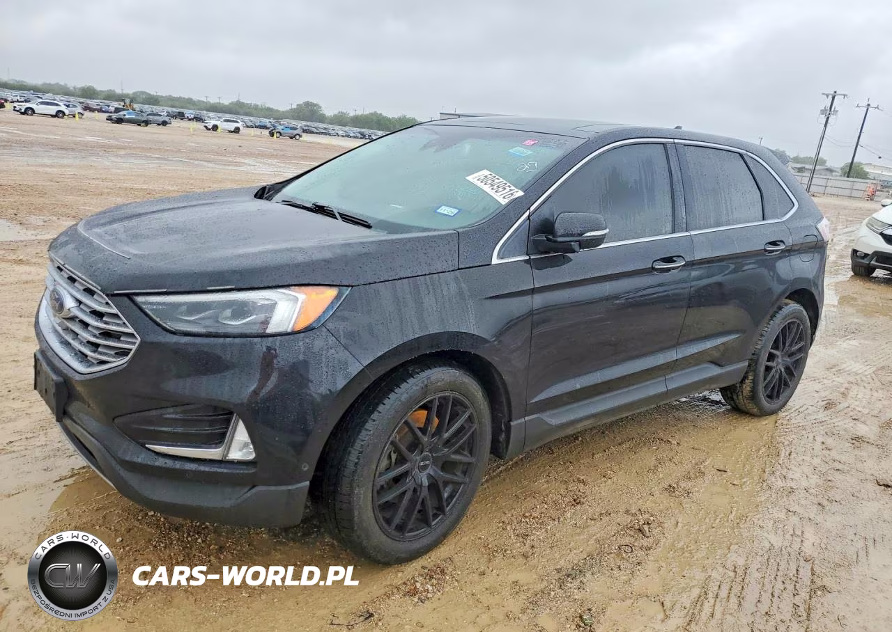 2019 Ford Edge Titanium