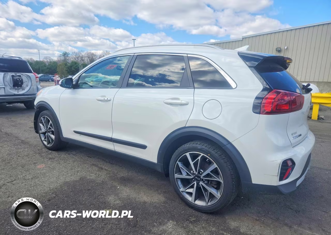 2020 Kia Niro Touring VIN:KNDCC3LC0L5429285 - 2