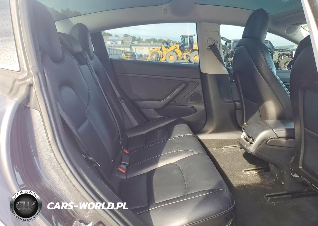 2018 Tesla Model 3 VIN:5YJ3E1EB1JF116549 - 10