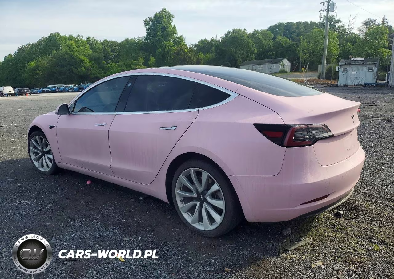 2018 Tesla Model 3 VIN:5YJ3E1EB1JF116549 - 2