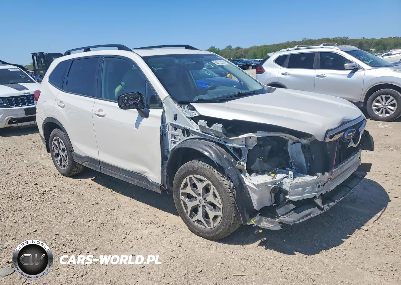 2020 Subaru Forester Premium VIN:JF2SKAJC9LH523378 - 4