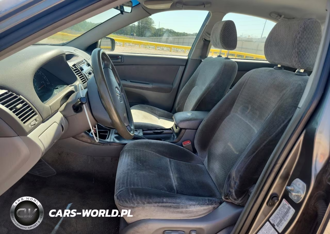 2002 Toyota Camry VIN:JTDBE32K520095197 - 7