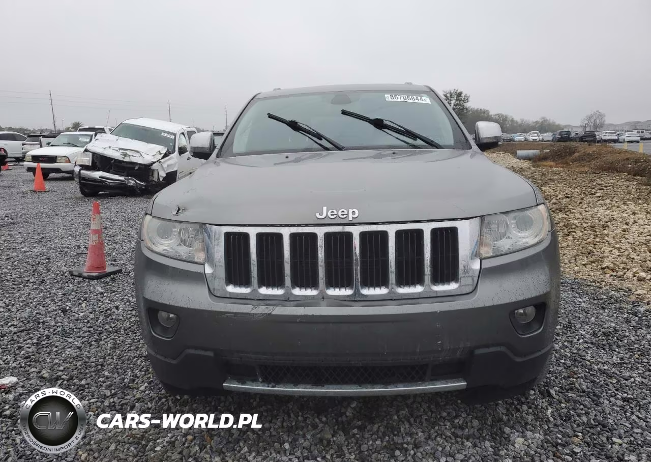 2011 Jeep Grand Cherokee Limited VIN:1J4RR5GG9BC584746 - 9
