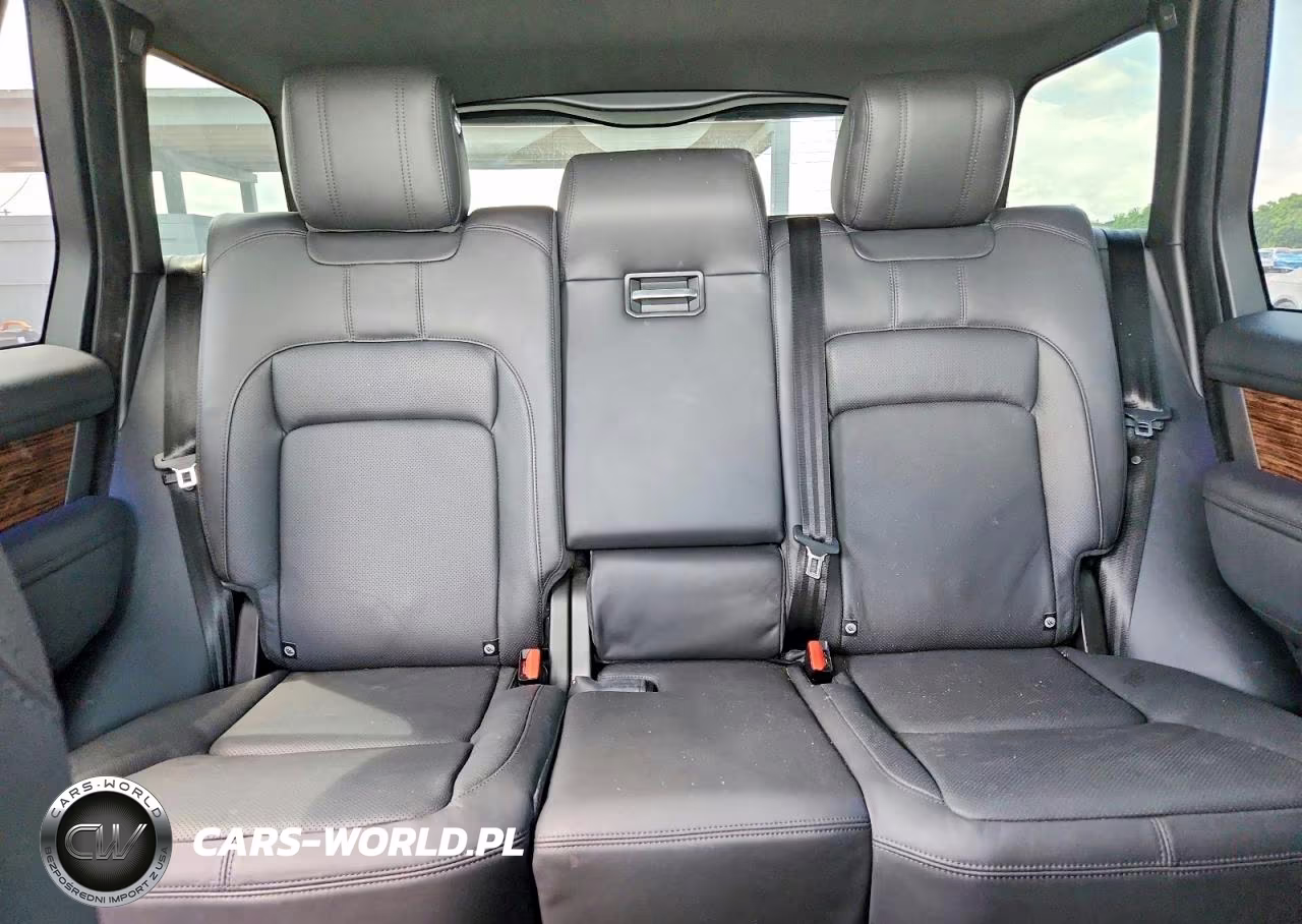 2019 Land Rover Range Rover Supercharged VIN:SALGS2RE9KA554047 - 10
