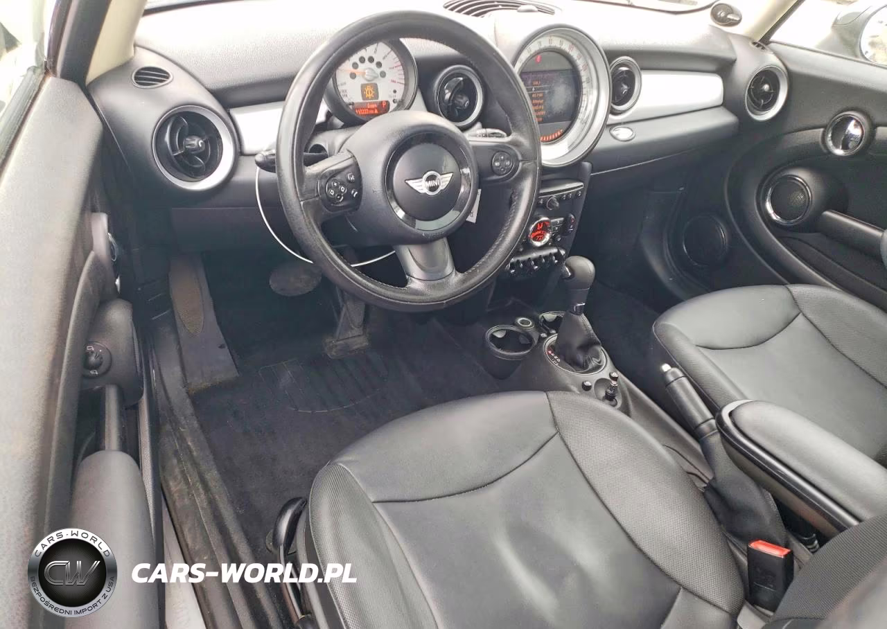 2011 Mini Cooper VIN:WMWSU3C50BT096555 - 8