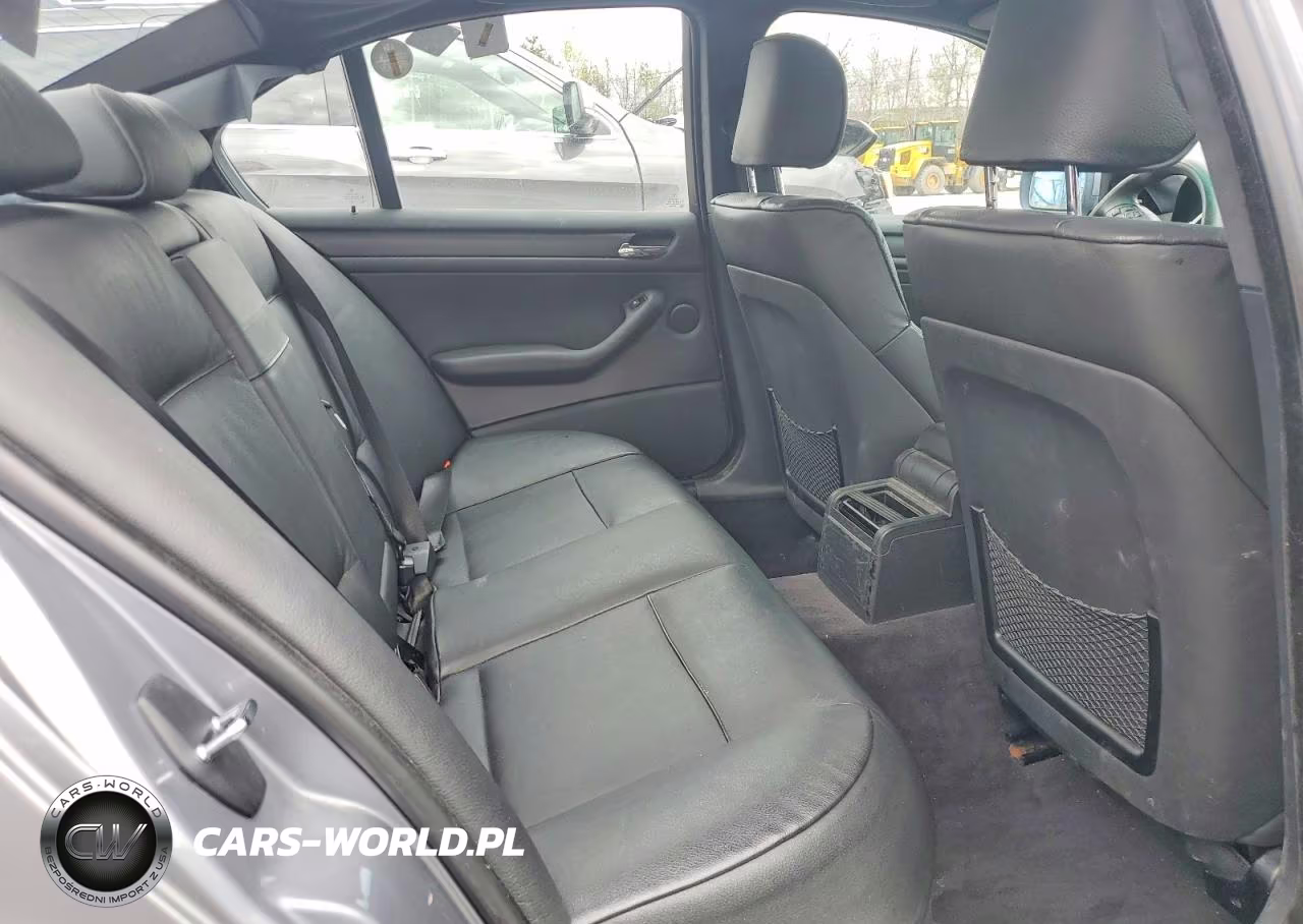 2005 BMW 330 I VIN:WBAEV53455KM08912 - 10