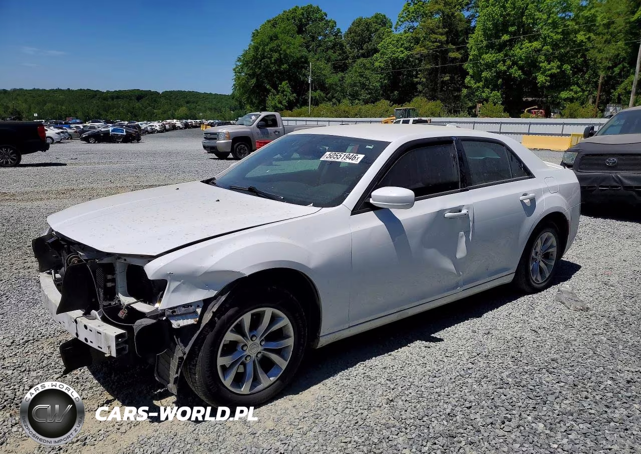 2016 Chrysler 300 Limited