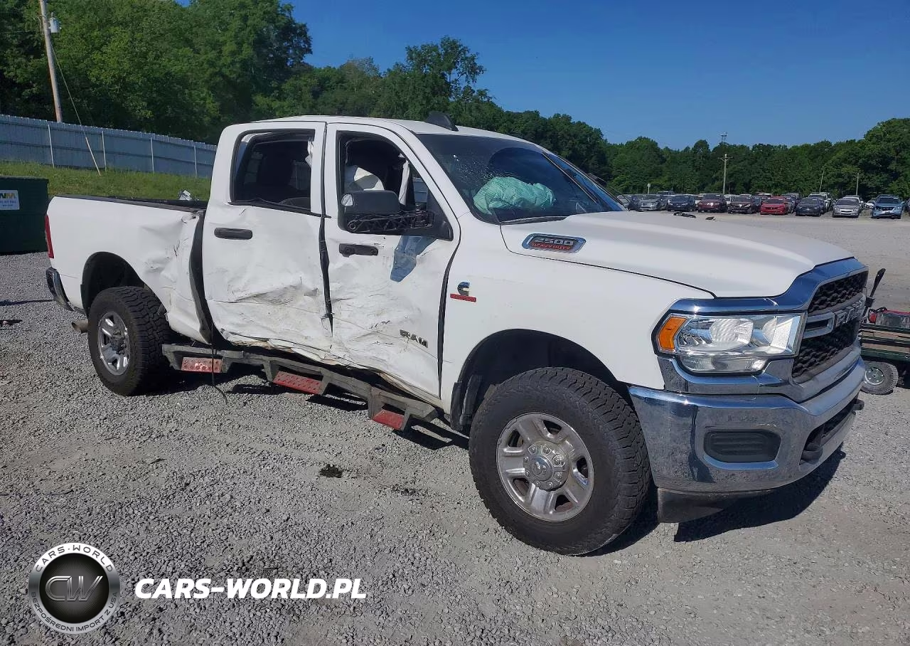 2021 Ram 2500 Tradesman VIN:3C6UR5CL5MG632205 - 4