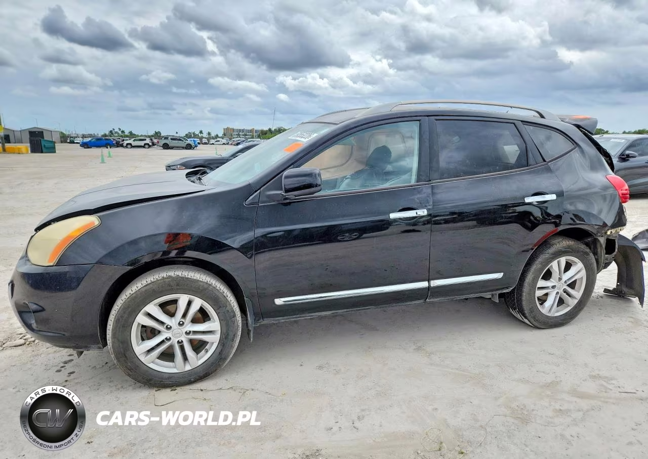 2013 Nissan Rogue S – zdjęcie 1 z 13