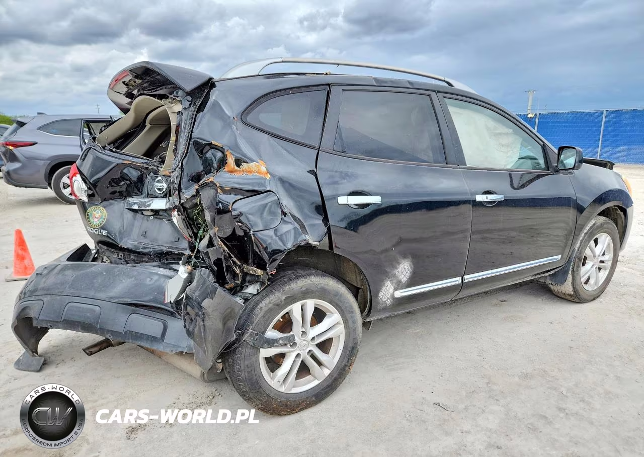 2013 Nissan Rogue S VIN:JN8AS5MV5DW610503 - 3