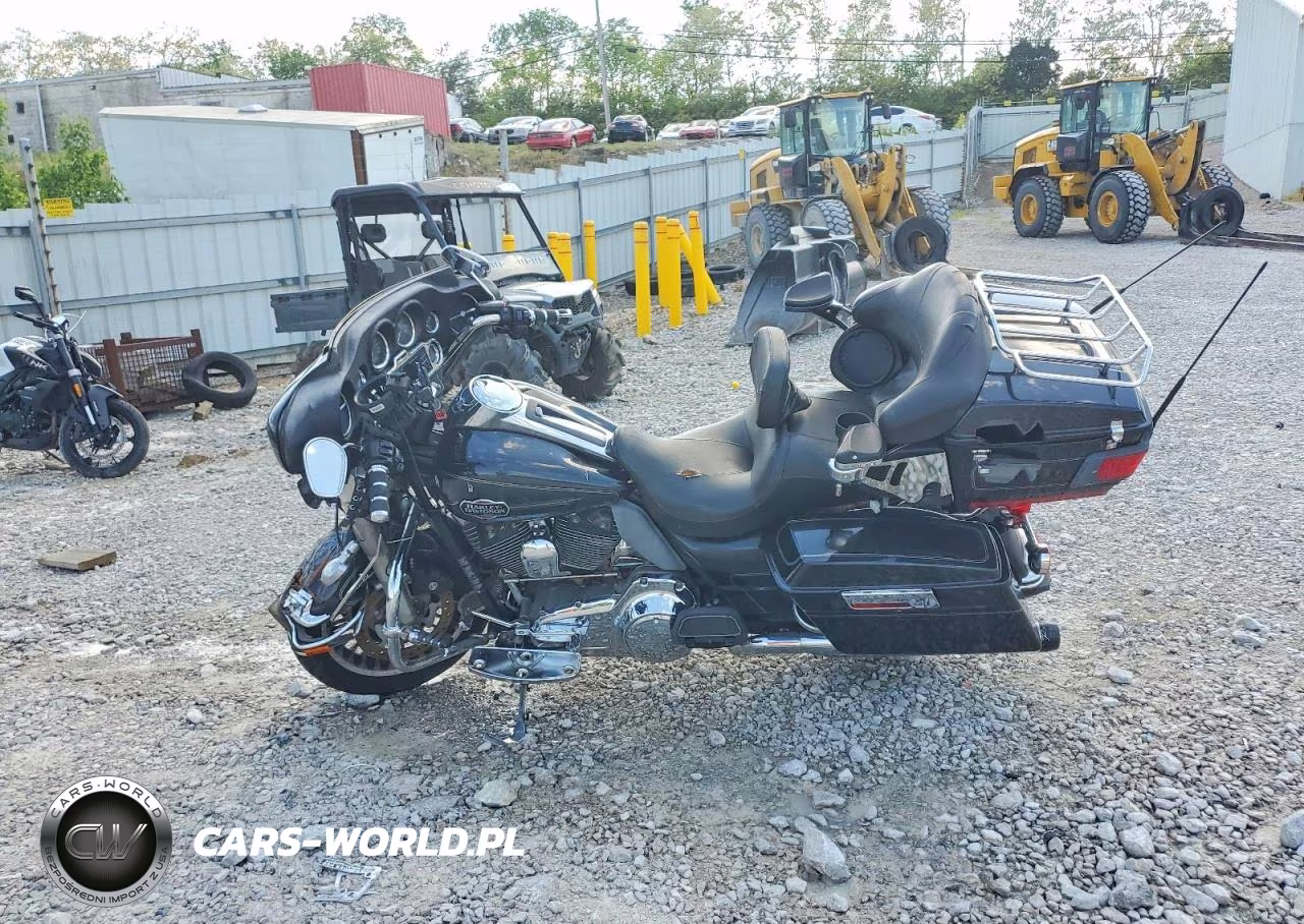 2009 Harley-Davidson Flhtcu VIN:1HD1FC4199Y617840 - 3