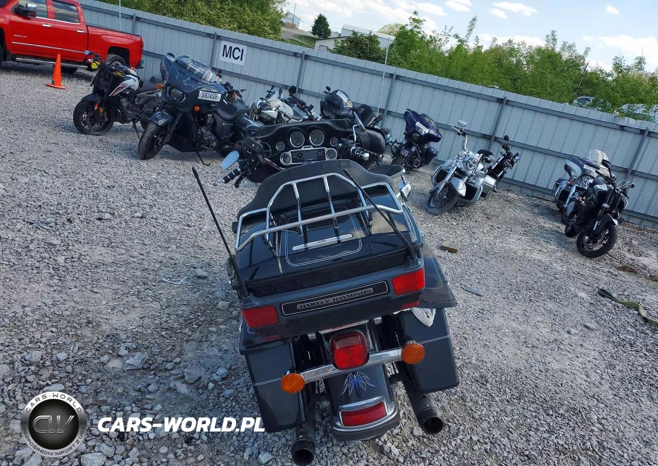 2009 Harley-Davidson Flhtcu VIN:1HD1FC4199Y617840 - 4