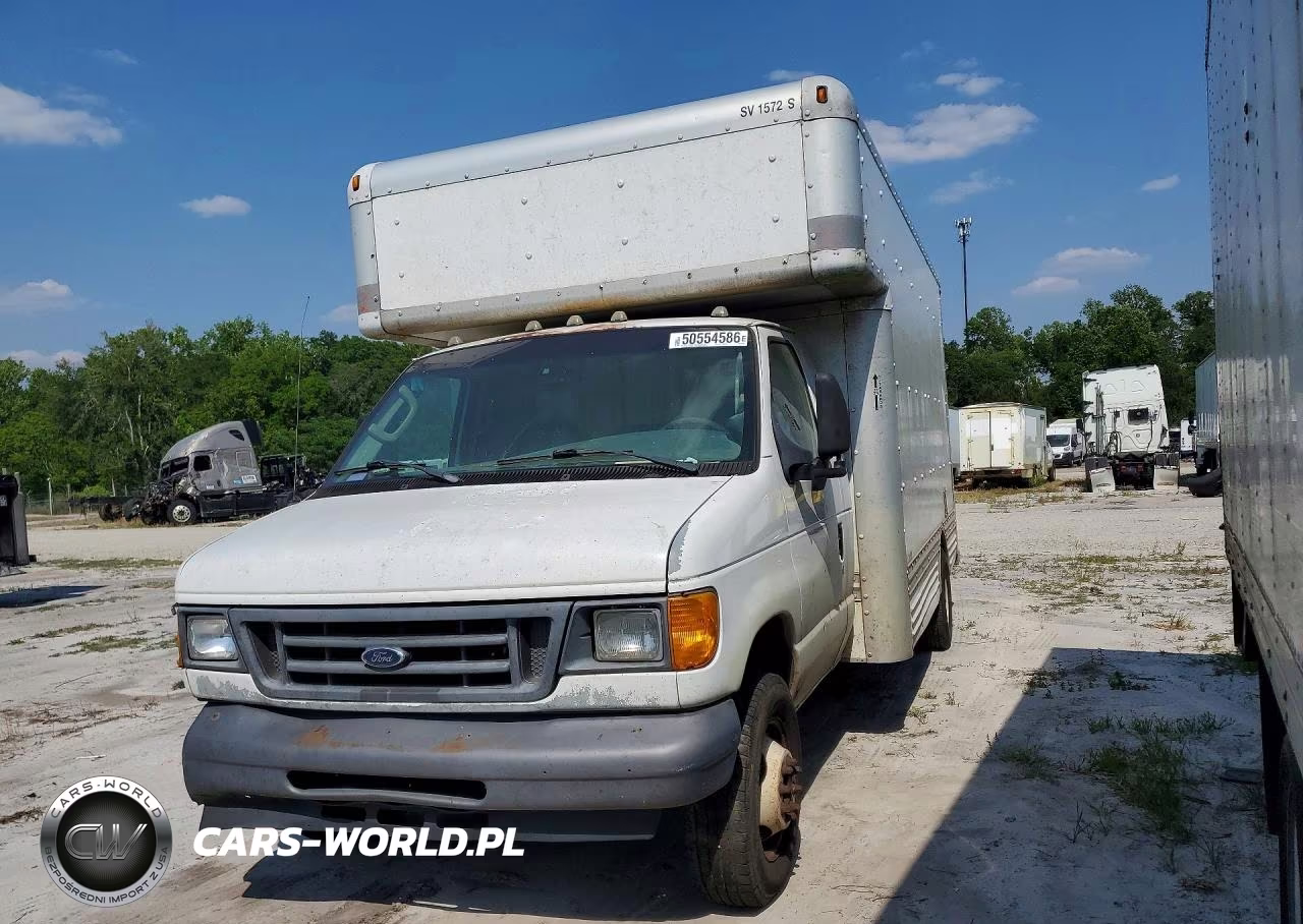 2007 Ford E450 Box Truck