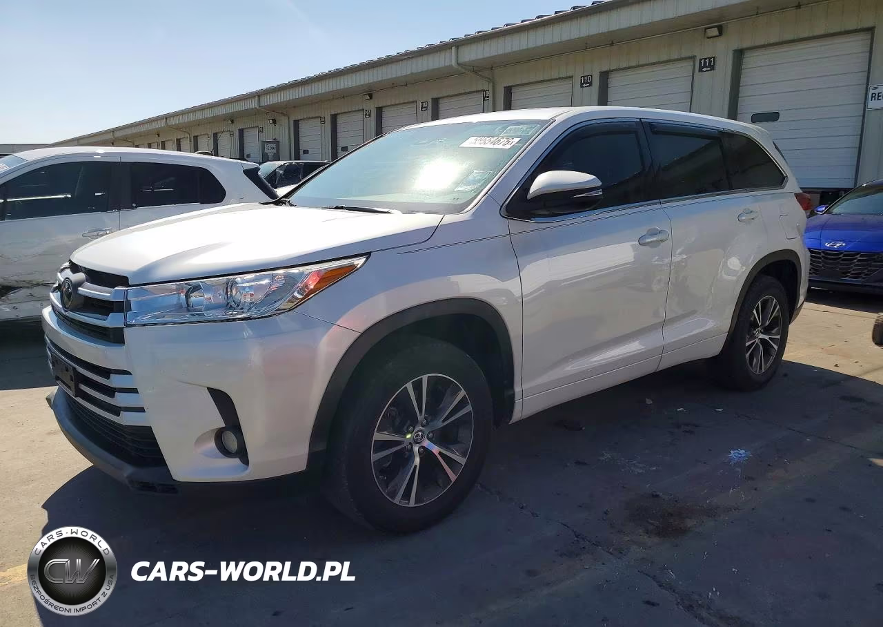 2018 Toyota Highlander Le Plus