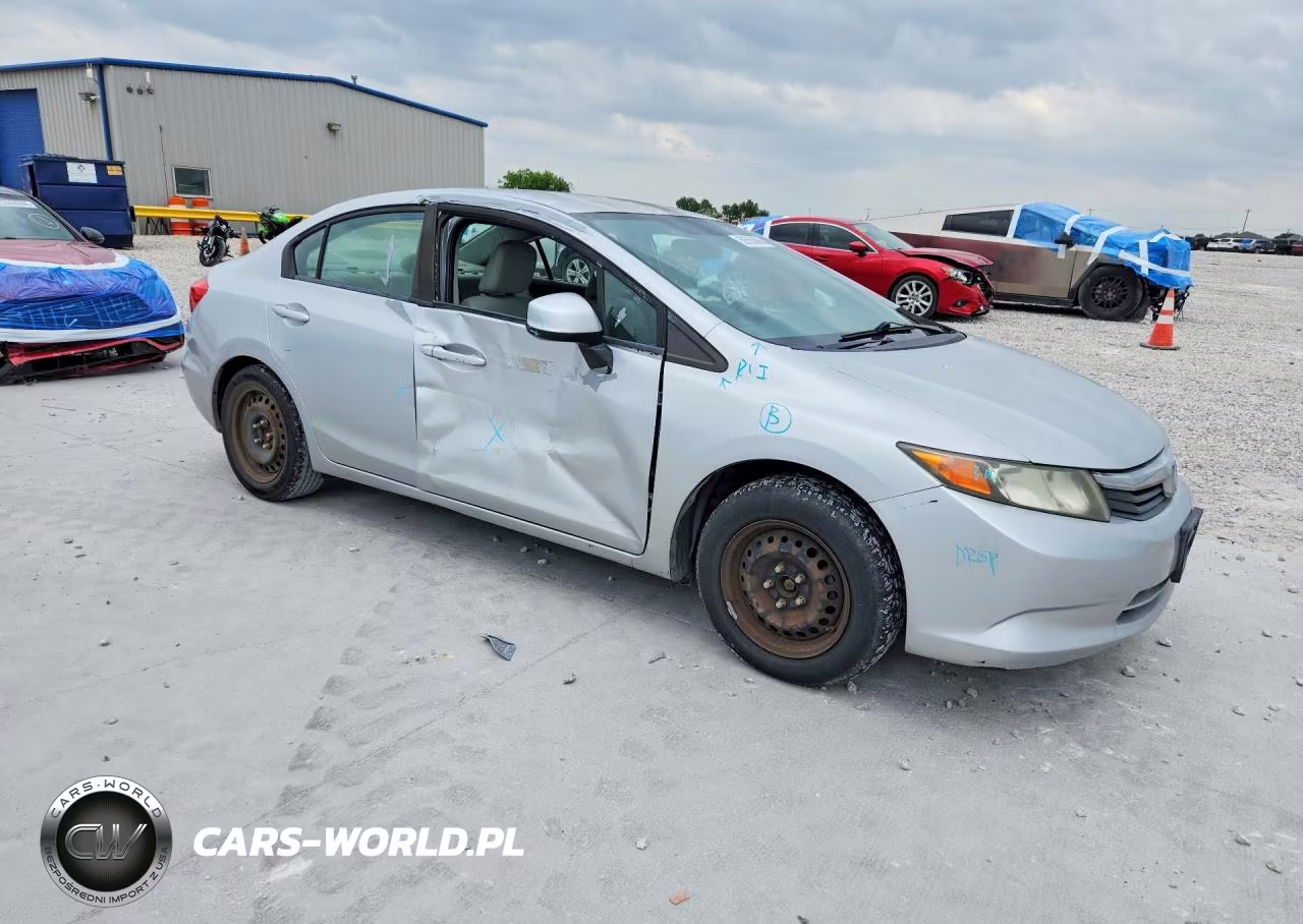 2012 Honda Civic Lx VIN:2HGFB2F58CH582398 - 4