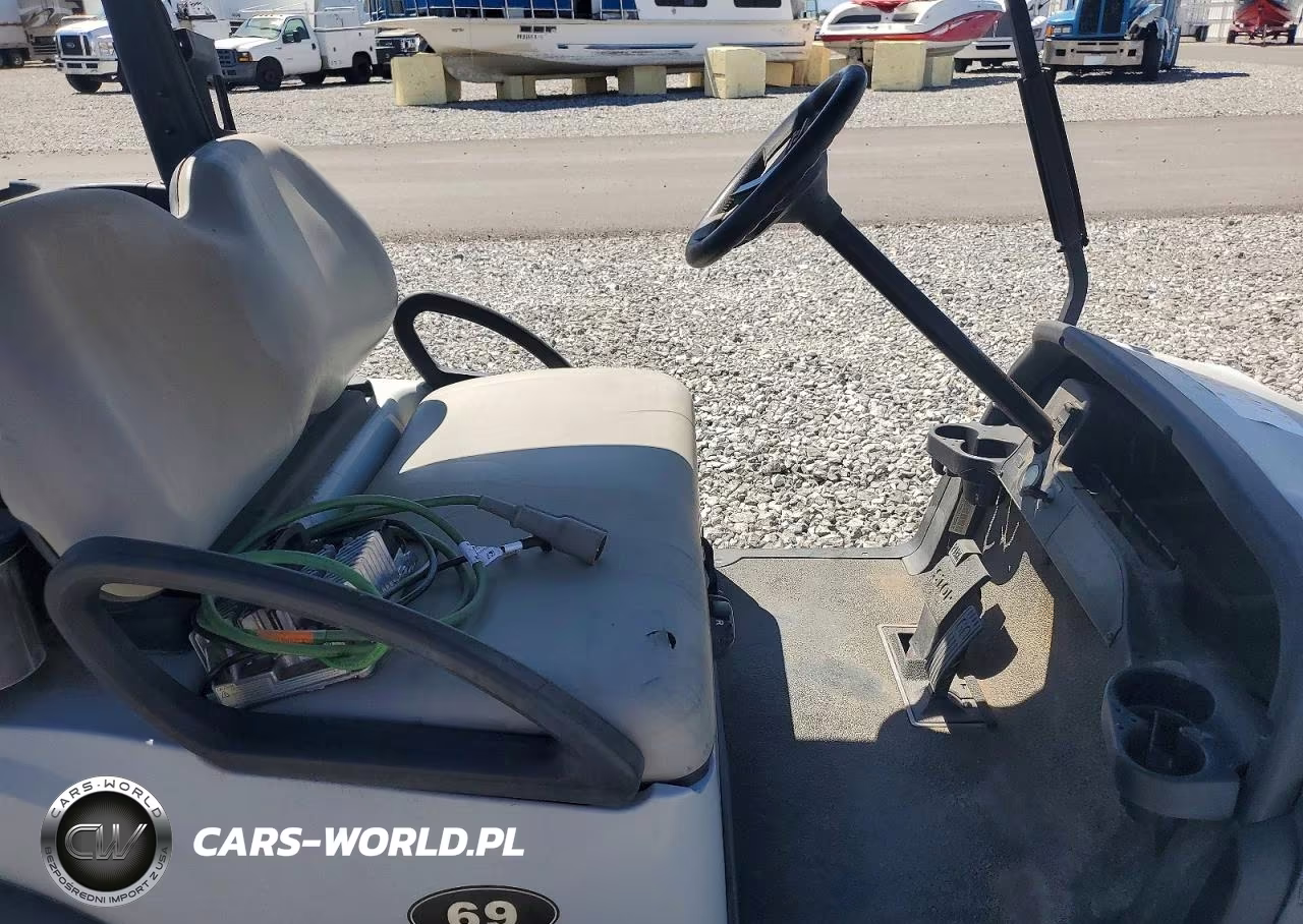 2020 Club Car Tempo Lithium Golf Cart VIN:AN2023080632 - 5
