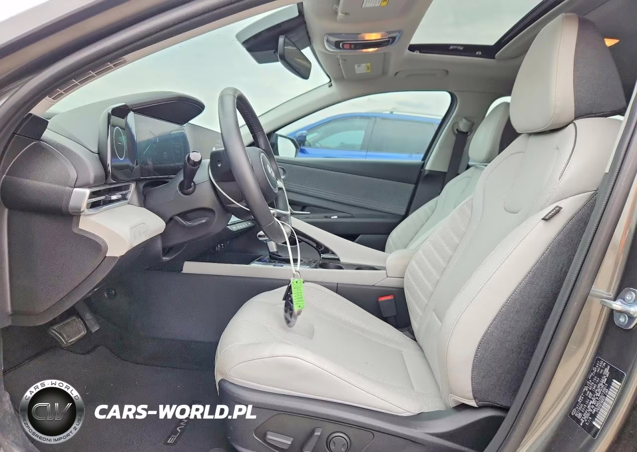 2025 Hyundai Elantra Limited VIN:KMHLN4DJXSU130013 - 7