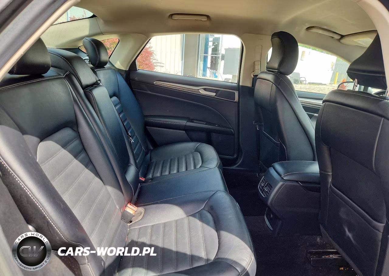 2017 Ford Fusion Se VIN:3FA6P0HD5HR372741 - 10