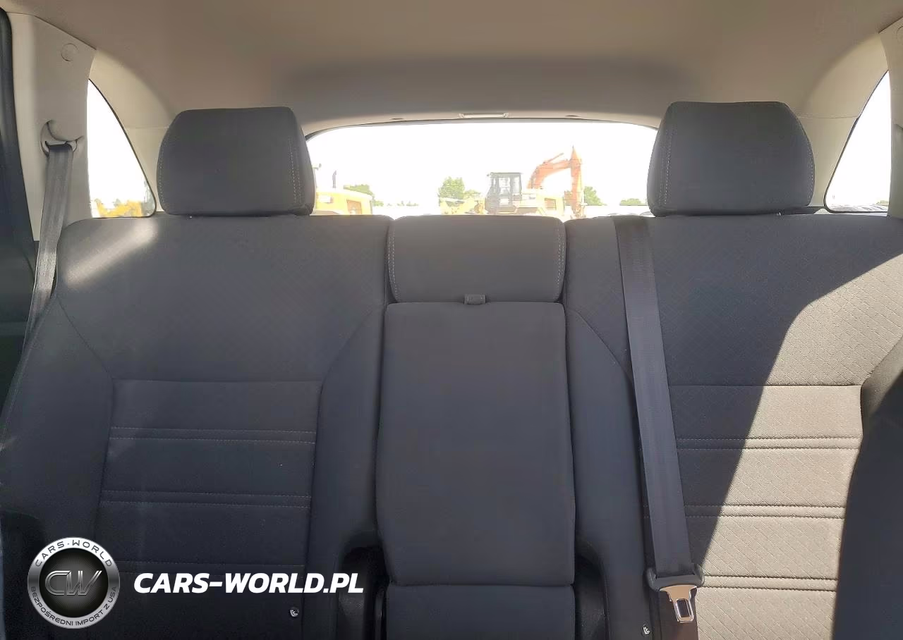 2019 Kia Sorento S V6 VIN:5XYPG4A5XKG586201 - 10