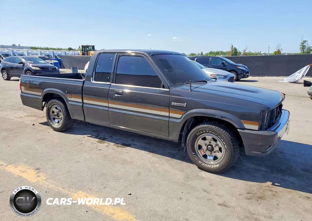 1991 Mazda B2600 Cab Plus VIN:JM2UF3140M0158939 - 4